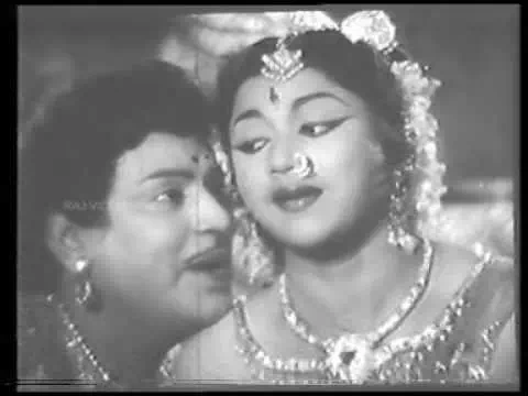 Vaanathil Varuvathu poster