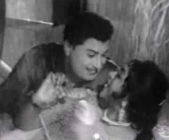 Idhuvarai Neengal Paartha Paarvai poster