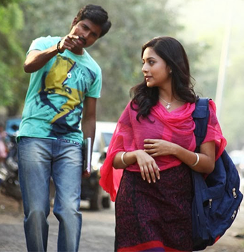 Nijamellam Maranthu Pochu poster