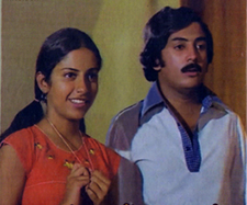 Uravenum Pudhiya Vaanil poster