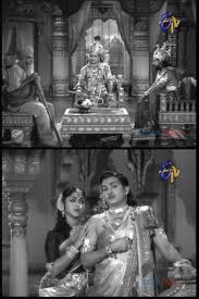 Yethum Vekkamum Indri poster