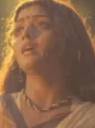 Nizhalo Nijamo poster
