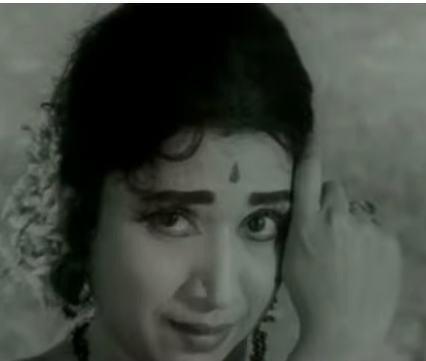 Ilaigalil Vilayadum poster