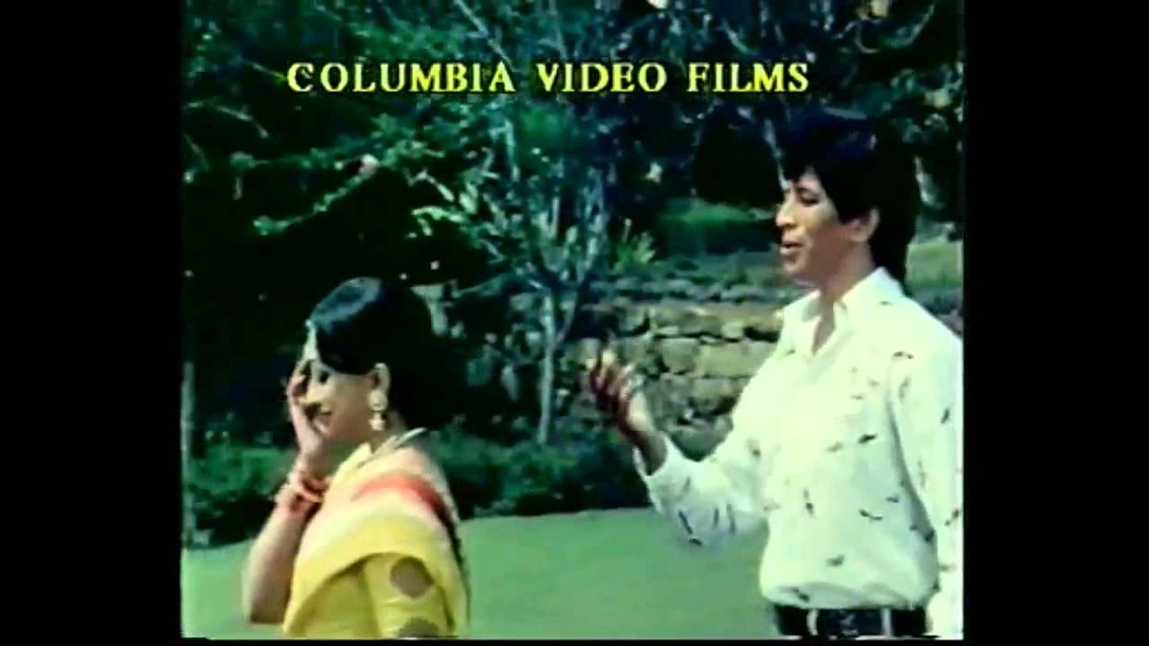 Oru Parvai Paarkumpothu poster
