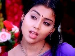 Nee Varumbodhu poster