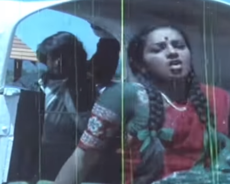 Oththaiyela Penkuthirai poster
