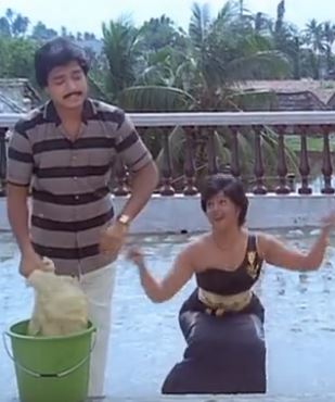 Aatti Vechaa poster