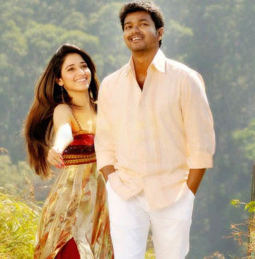Siragadikkum Nilavu poster