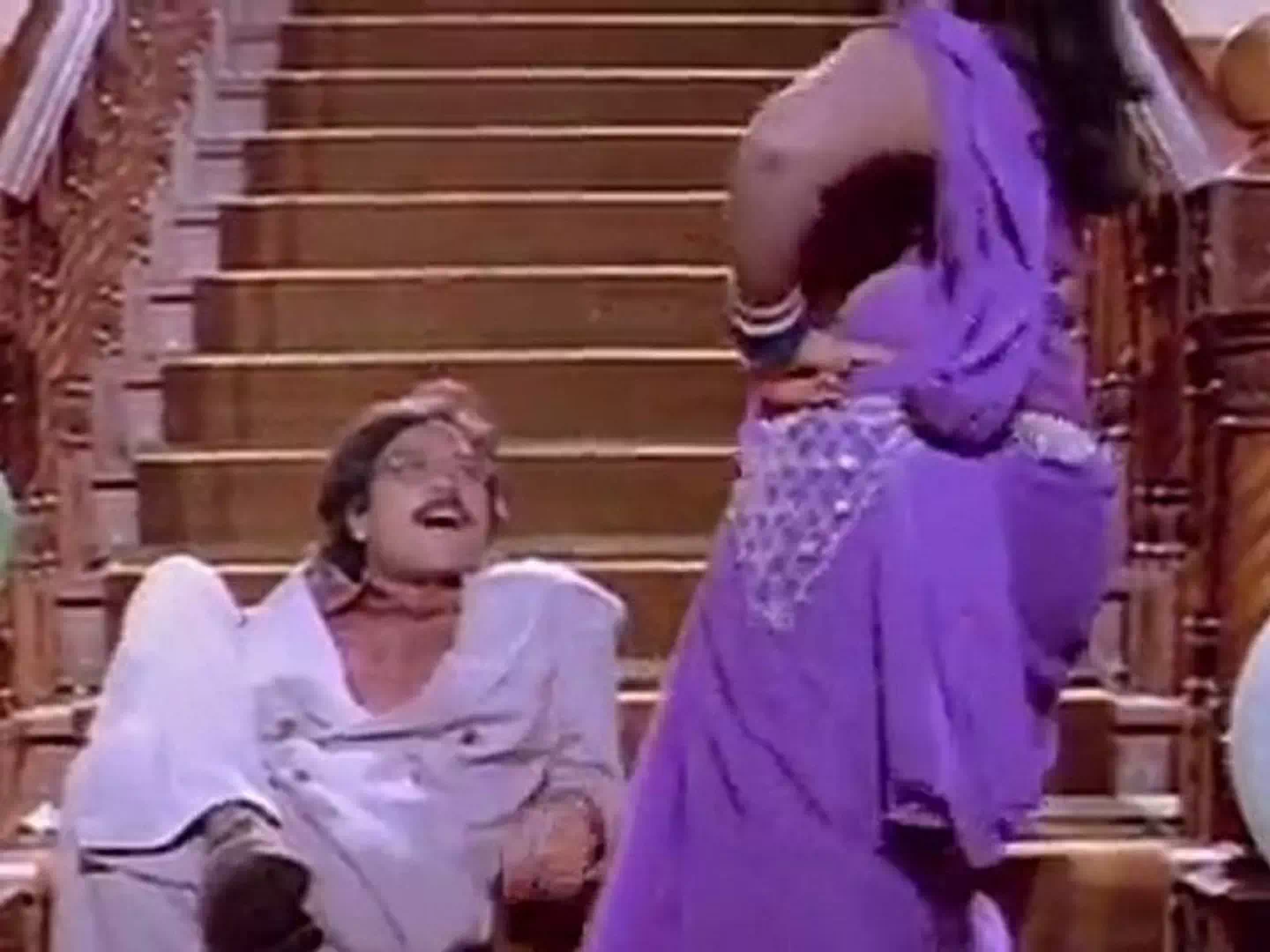 Sithaadai Thaeney poster