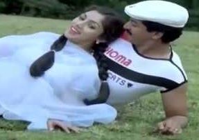 Thaen Paayum Velai poster