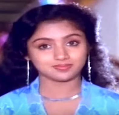 Intha Vennila poster