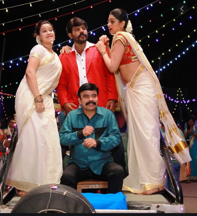Naan Keralathu Chittu poster