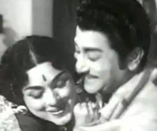 Ulagil Irandu Kiligal poster