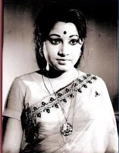 Vazhvennum Sorgathil poster