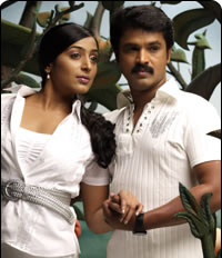 Mozhi Illamalae poster