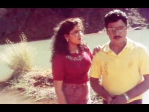 Malare Thendral Paadum Solo poster