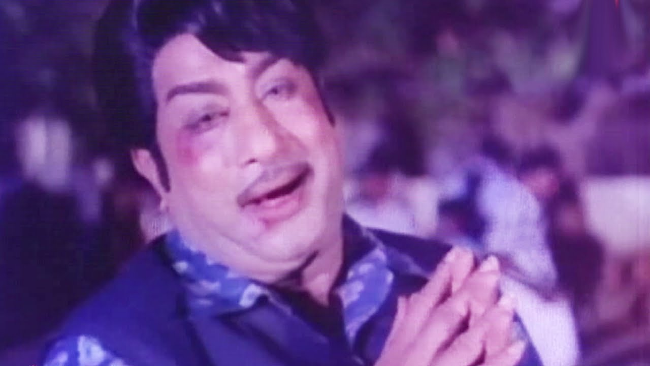 Unnaithan Kumbitten Unnaiye poster
