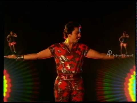 Vaanam Keezhe Vanthal Enna poster