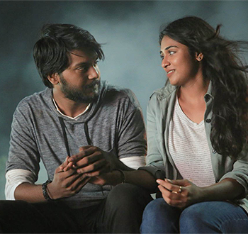 Oru Mara Nizhalil poster