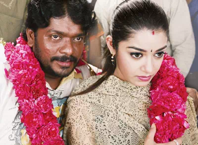 Vallamai Thaarayo poster