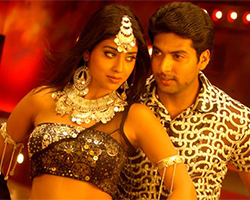 Isthanbul Rajakumari poster