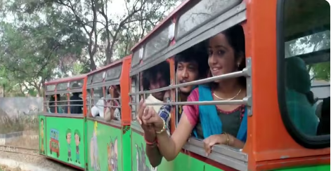 Neeyum Adi Naanum poster