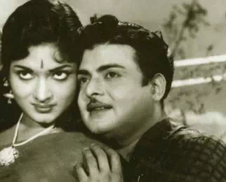 Thanga Magal Vayitril poster