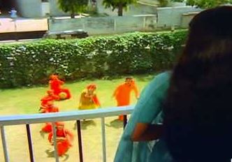 Thiravaai Nee poster