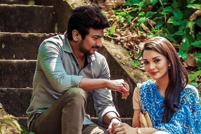 Thillu Mullu poster