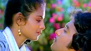 Panivizhum Malarvanam poster