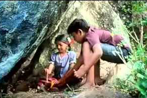 Kichu Kichu Thambalam poster