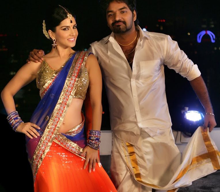 Low Aana Life-u poster