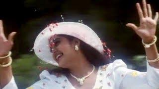 Poove Ne Aadava poster