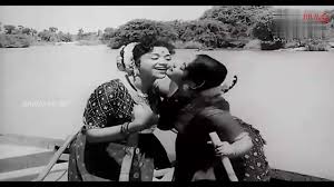 Sonnathellam Nadanthiduma poster