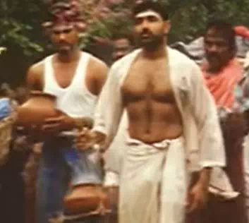 Enge Thavarugal poster