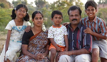 Anbaale Azhagagum Veedu poster