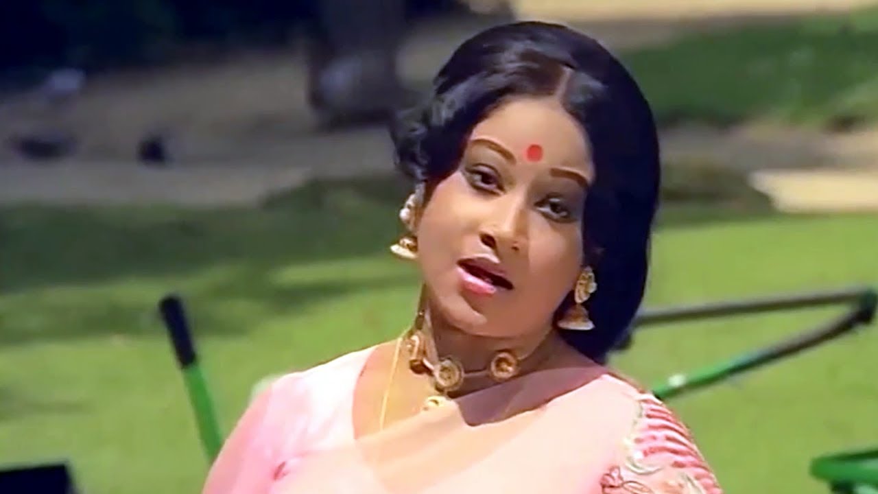 En Ullam Enkindra Vanathile poster