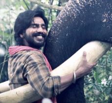 Thaalaattu Paadum poster