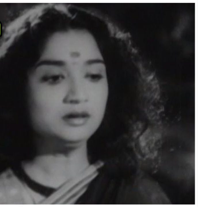 En Aaruyirae Enadhu poster