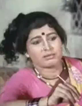 Kadalora Kavidhaiye poster