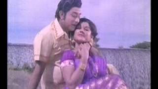 Aayiram Ponnai poster