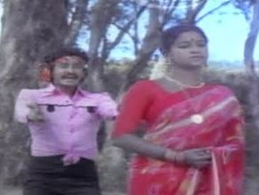 Vecha Paarvai poster