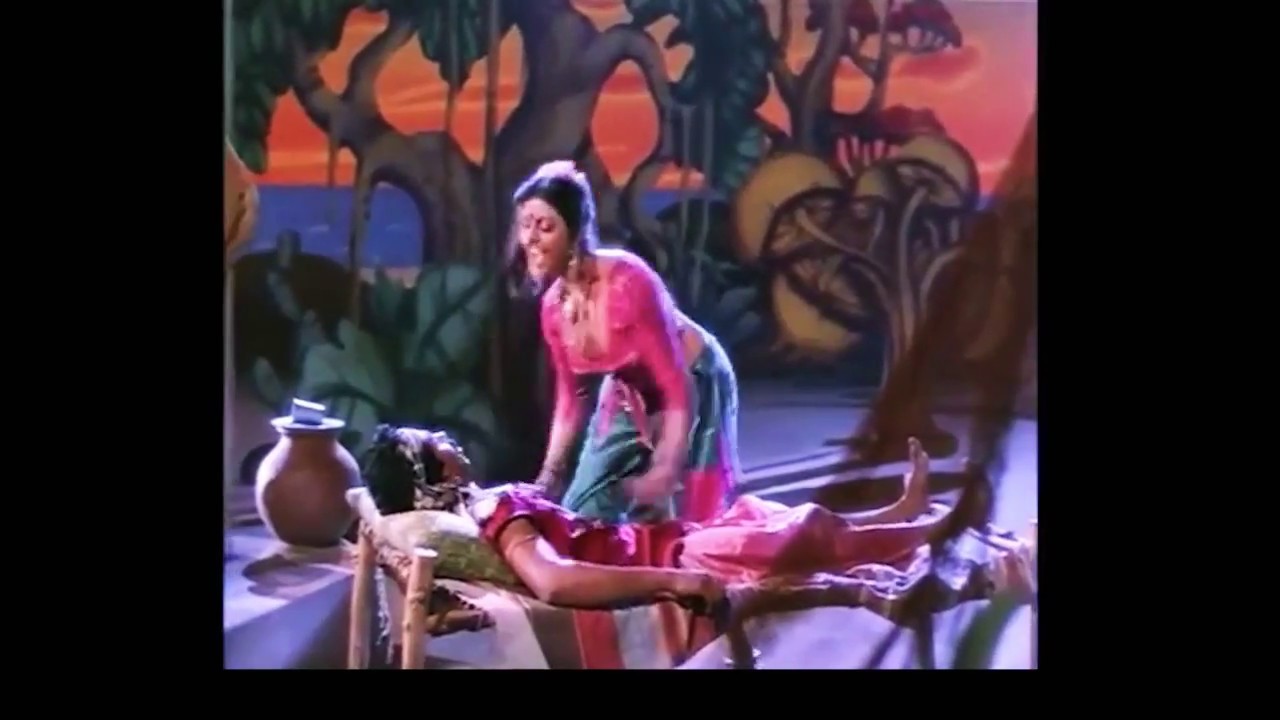 Kozhi Koovum Neram Aachu poster