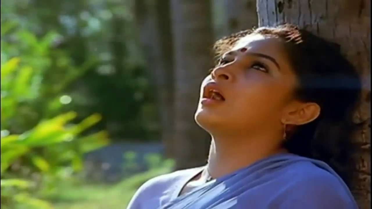 Aarum Athu Aalam Illai Female poster