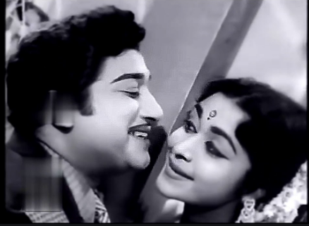 Enathu Raja Sabaiyile poster
