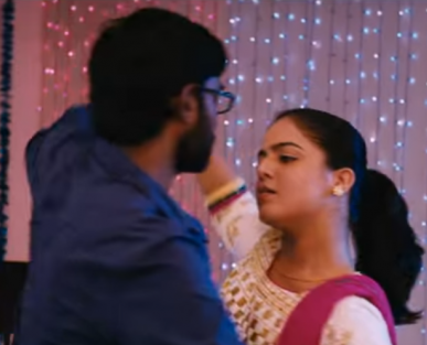 Ennodu poster