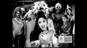 Unakkum Puriyudhu poster