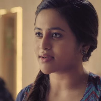 Kaadhal poster