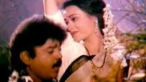 Akkam Pakkam Yarum Illa poster