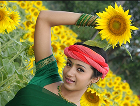 Pooparikka Neeyum poster
